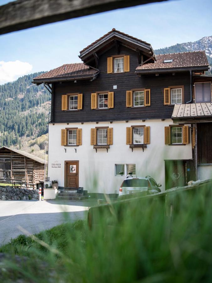 Casa Pasch - Boutique Bed And Breakfast In Cumpadials Sumvitg エクステリア 写真