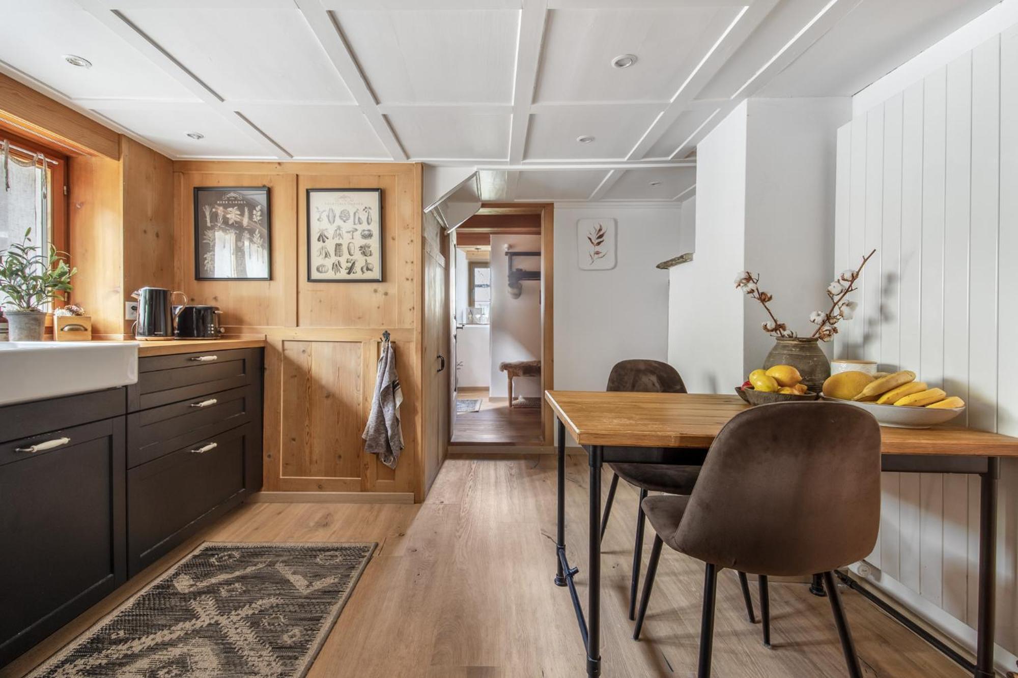 Casa Pasch - Boutique Bed And Breakfast In Cumpadials Sumvitg エクステリア 写真